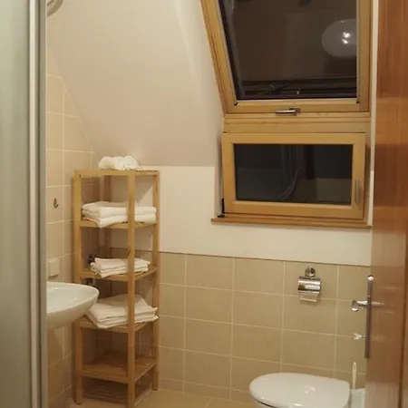 Ajda Apartament *